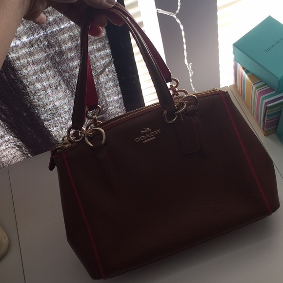 Coach light brown & bright pink accented hand bag - Picture 2 of 8